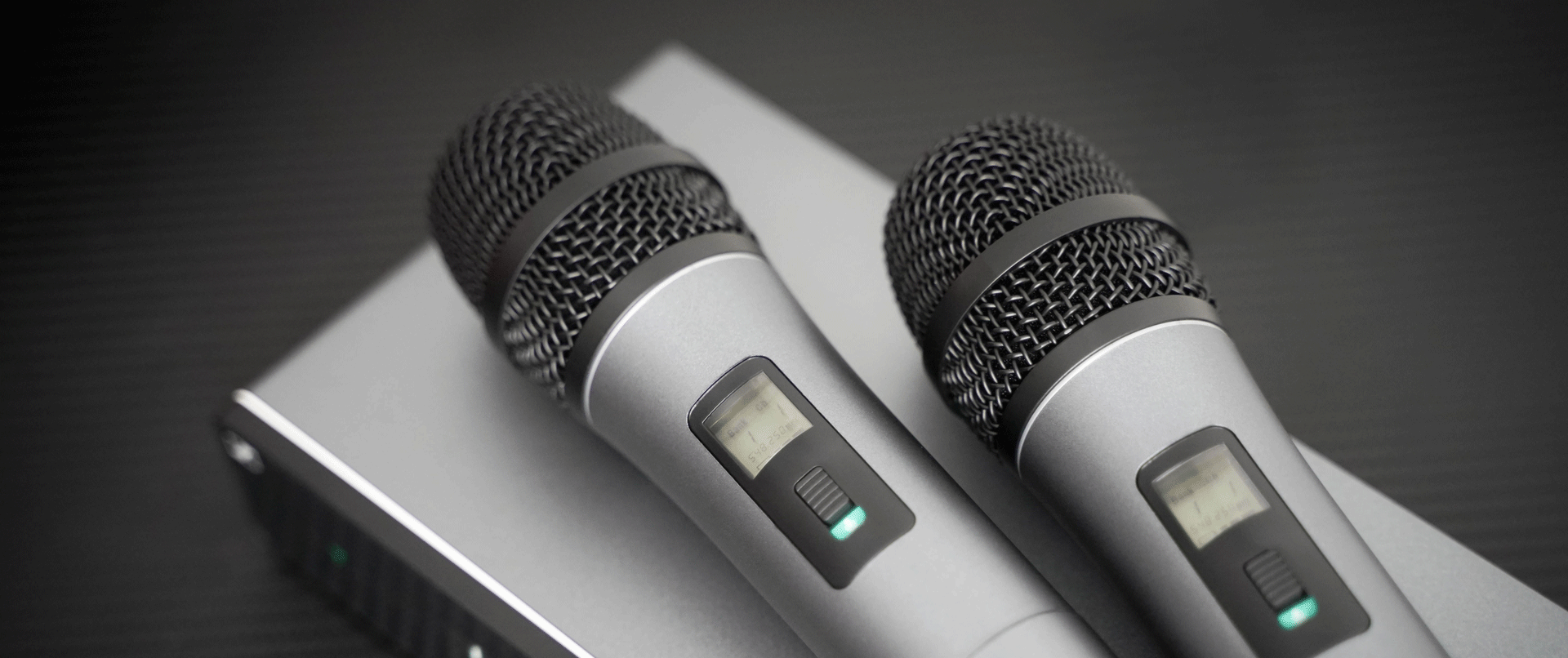 ������������ SENNHEISER XSW 1-835